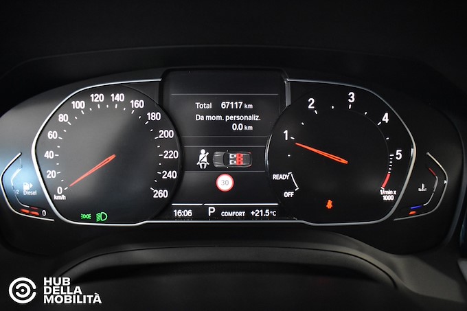 BMW 320d 48V xDrive Touring Business Advantage